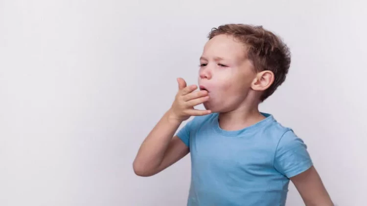 Azərbaycanda xəstəlik yayıldı: Uşaqlar 6 ay öskürür