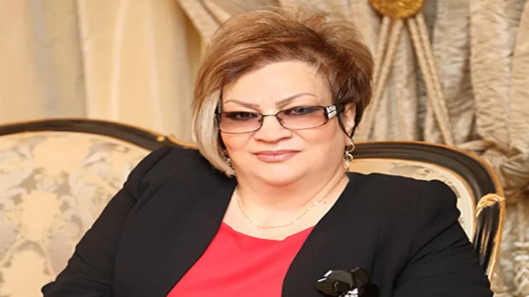 Xalq artisti efirdə aparıcını PƏRT ETDİ - VİDEO