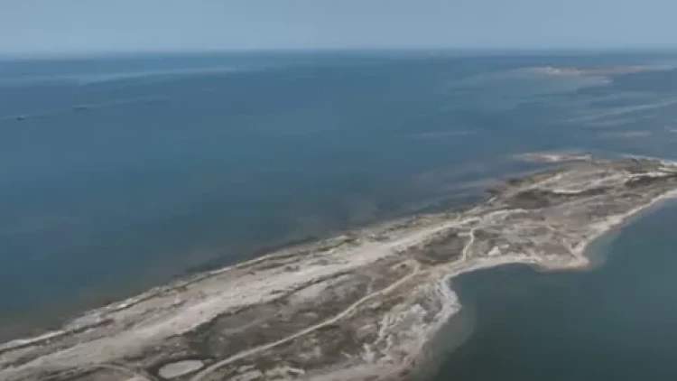 Sürətlə quruyan Xəzər dənizindən yeni görüntülər - VİDEO