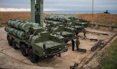 Krıma böyük hücum: S-400 və S-300-lər məhv edildi