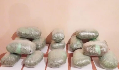 İrandan külli miqdarda narkotik keçirilmək istədilər - FOTO