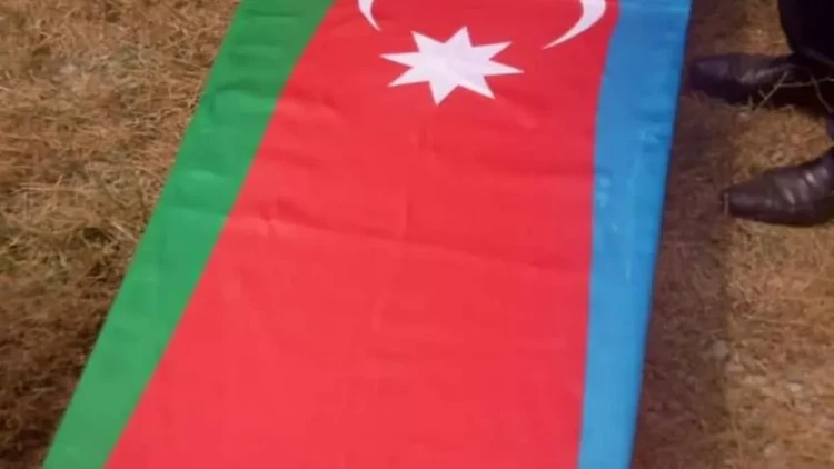 DSX-nin ildırım vurması nəticəsində həlak olan əsgəri Gəncədə dəfn olunacaq