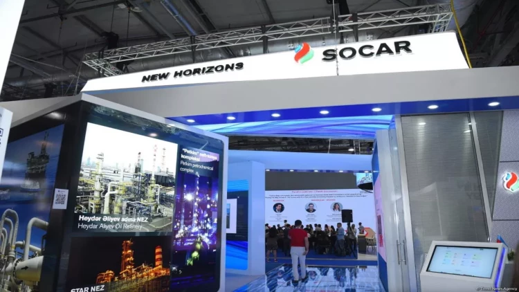 Bakı Ekspo Mərkəzində beynəlxalq enerji sərgiləri fəaliyyətini davam etdirir - FOTO