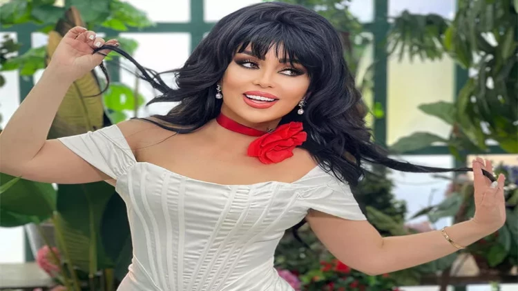 Afət ilk dəfə oğlunu GÖSTƏRDİ - VİDEO