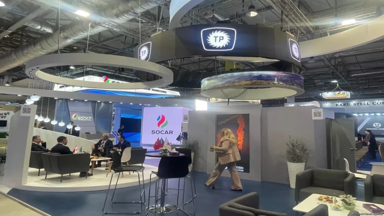 Bakı Enerji Həftəsi işini davam etdirir - FOTO