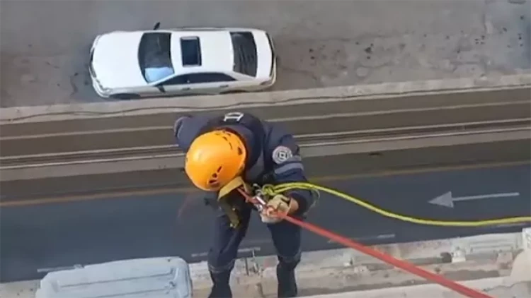 4 yaşlı uşaq belə xilas edildi - VİDEO