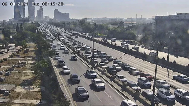 Hazırda bu yollarda tıxac var