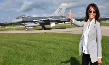 Fermada böyüyən Amerikanın ən zəngin qadını uğurunun sirlərini bölüşdü - FOTO