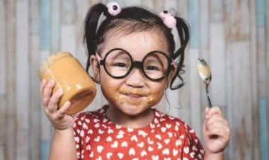 Körpələrə 4 aylıqdan etibarən bu qida verilməlidir - Allergiya riskini azaldır