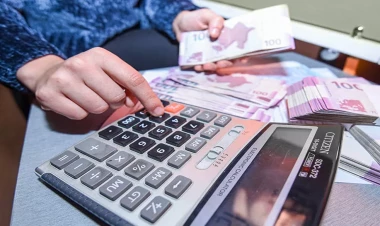 Azərbaycanda fiziki şəxslərə kredit verilməsi ilə bağlı YENİ QƏRAR