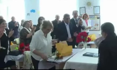 Azərbaycanda məktəbdə maraqlı anlar: hər kəs həsəd apardı - VİDEO