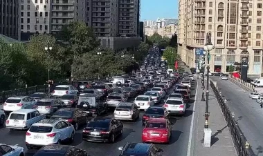 Bakıda bu yollarda tıxac var - SİYAHI
