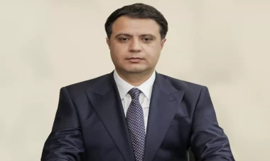 Nazir Sadiq Əliyevə yüksək vəzifə verdi