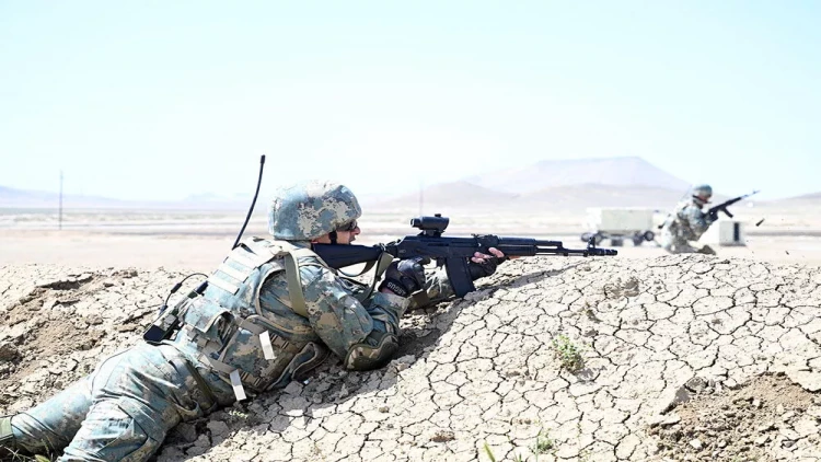 Hərbi Polis İdarəsinin şəxsi heyətinin məşqindən FOTOlar