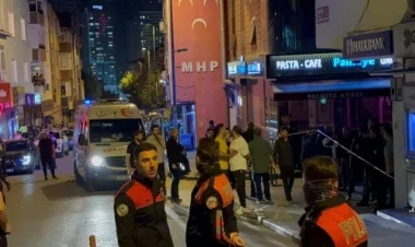 İstanbulda kafeyə silahlı basqın olub, ölənlər və yaralılar var - FOTOlar
