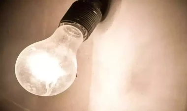 1901-ci ildən bəri yanan lampa: 123 illik TARİXİ var