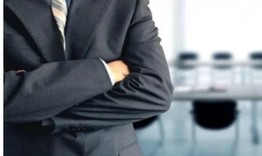 Azərbaycanda bir nəfərə məxsus 4 şirkət bağlandı