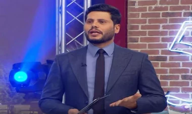 Zaur efirdə mikrafonları bağlatdırıb müğənniyə elə söz dedi ki... - VİDEO