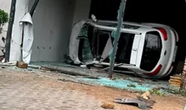 Bakının mərkəzində qəribə yol qəzası - VİDEO