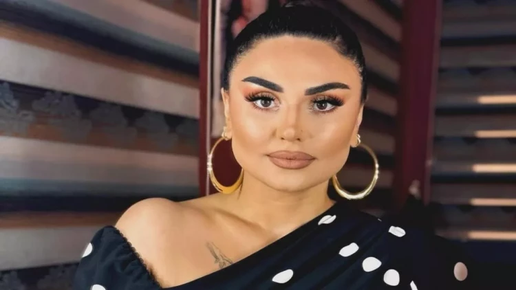 Şəbnəm Tovuzlunun səhnə geyimi gündəm oldu - VİDEO