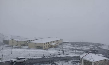 Azərbaycana qar yağır - FOTOlar