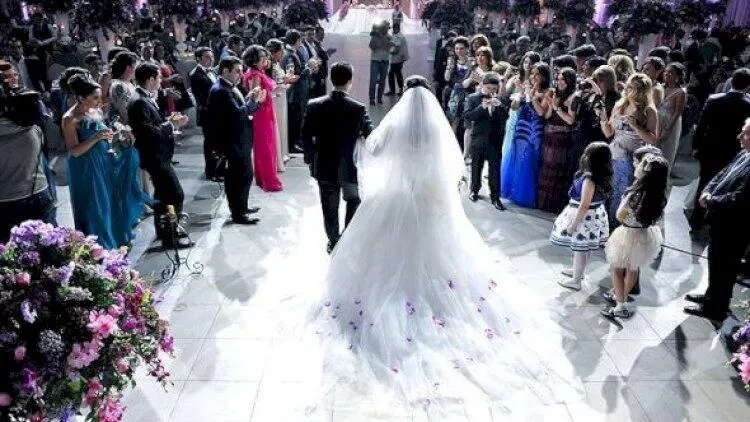 Şadlıq evləri toy sahiblərini belə aldadır