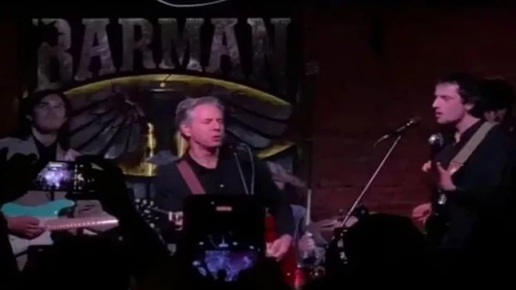 Blinken Kiyevdə pizza yeyib rok konserti verdi -  VİDEO