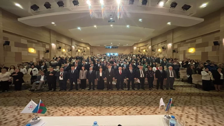 Ramil İsgəndərli Azərbaycan Milli QHT Forumunun yeni rəhbəri seçilib - YENİLƏNİB - FOTO