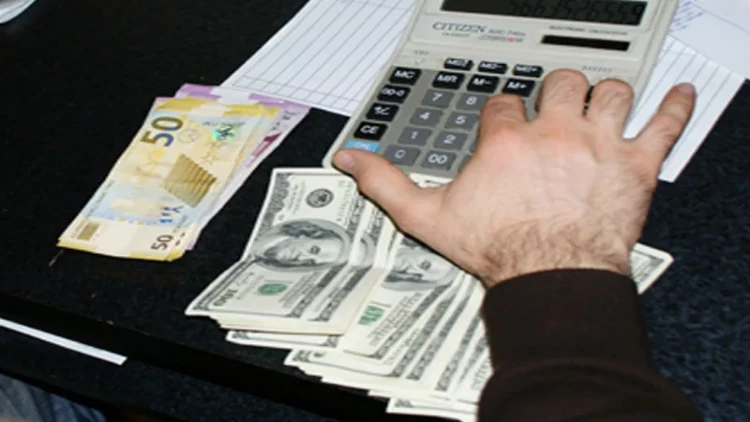 Hansı sahələrə investisiya yatırmaq daha sərfəlidir? - VİDEO