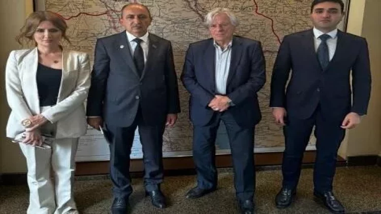 Avropa Parlamentinin üzvü Qərbi azərbaycanlıların yaşadıqları bəlaları tarixi faciə adlandırdı - FOTO