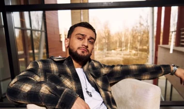 JONY ilk dəfə yeni sevgilsi ilə görüntüləndi - FOTO