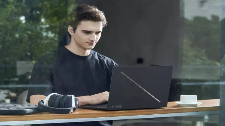 Yeni Zephyrus G16: keyfiyyət, sürət və perfomansın əla vəhdəti - FOTO