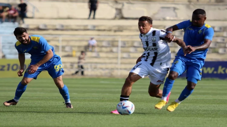 “Neftçi” “Kəpəz”lə üz-üzə