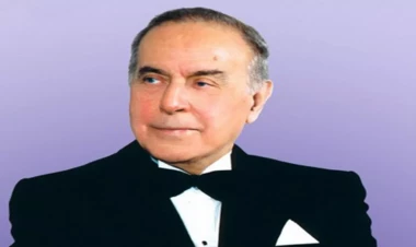 Moskvada Heydər Əliyevin anadan olmasının 101-ci ildönümünə həsr olunmuş xatirə gecəsi keçirilib - FOTOlar