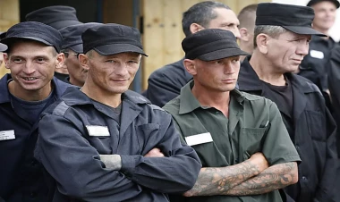 Araxamiya: “Ukrayna hakimiyyəti bir neçə min məhbusu orduya cəlb edə bilər”