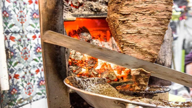 Zaqatalada dönərdən zəhərlənənlərin SON VƏZİYYƏTİ