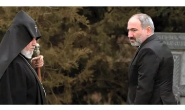 Koçaryanla kilsənin hədəfi - Paşinyandan əvəzçıxma cəhdi