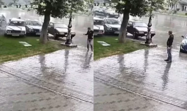 Sürətlə gələn maşın üç avtomobili belə əzdi - ANBAAN VİDEO