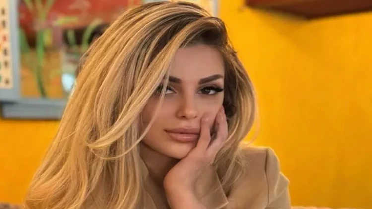 Sevgilisindən ayrılıb əməliyyat etdirir