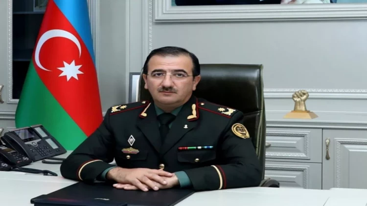 Nazir rəisi işdən azad etdi