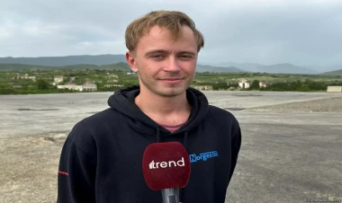 Füzulidə dağıdılmış tikililəri görmək insanı məyus edir - Beynəlxalq səyyah