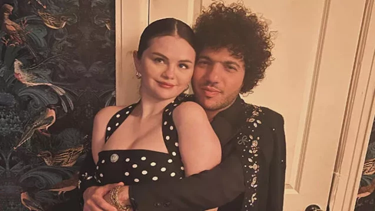 Selena sevgilisinə görə izləyicilərini itirdi - FOTOlar
