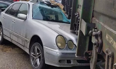 Buzovnada ağır qəza: azyaşlı bacı-qardaş xəsarət aldı