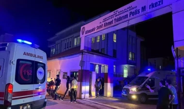 Türkiyədə polis həmkarlarını bölmədə GÜLLƏLƏDİ: 2 ölü, 8 yaralı var