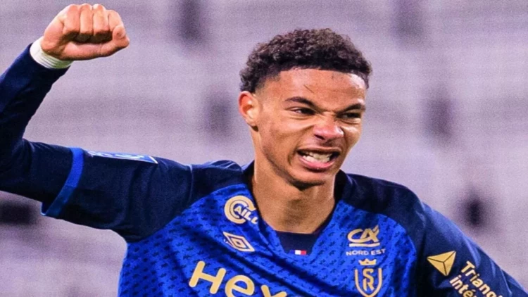 PSJ-nin futbolçusu üçün 16,5 milyon avro