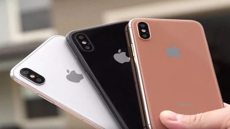 Amerikalılar kütləvi şəkildə “iPhone” almaqdan imtina edirlər - SƏBƏB