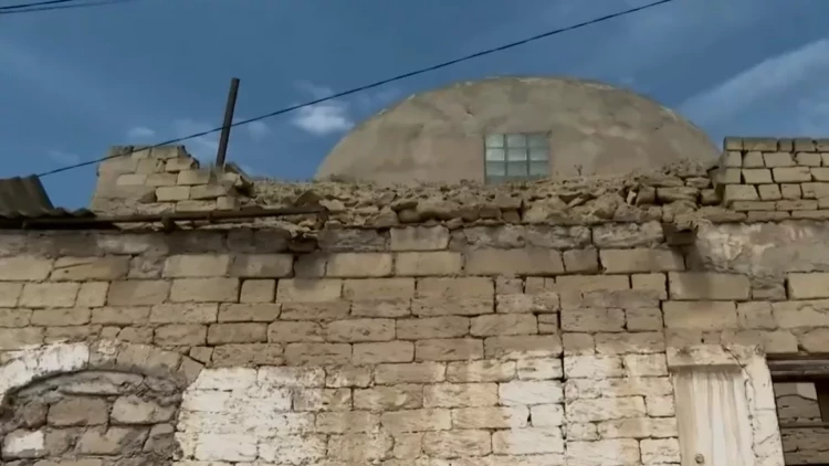 Bakıda tarixi hamam narkomanların yuvasına çevrilib - VİDEO