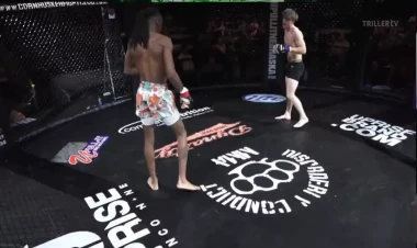 Döyüş zamanı qusdu, texniki məğlubiyyət aldı - VİDEO