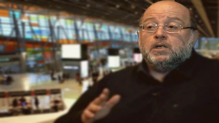 Fransalı jurnalist Ermənistana buraxılmadı - VİDEO