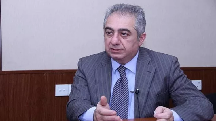 Qubad İbadoğlu ev dustaqlığına buraxıldı